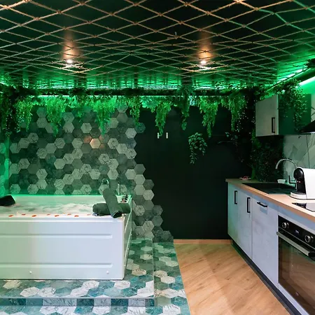 L'oasis Tropicale, Jacuzzi, Roppenheim