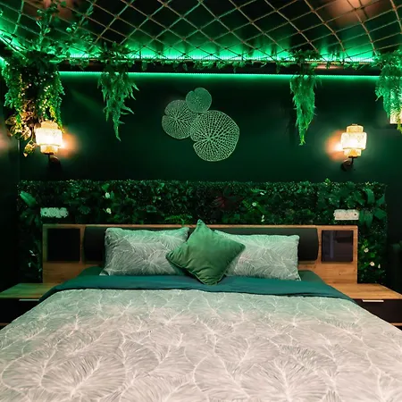 Apartament L'oasis Tropicale, Jacuzzi, *